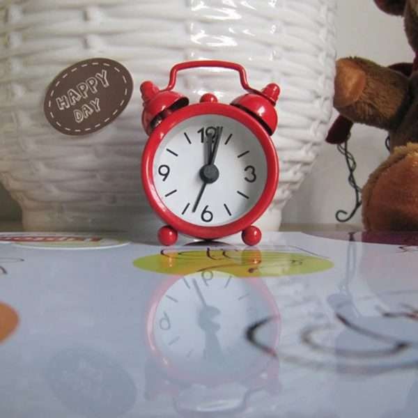 Creative Cute Mini Metal Small Alarm Clock Electronic Small Alarm Clock 6.3x2x4.3cm - Image 9